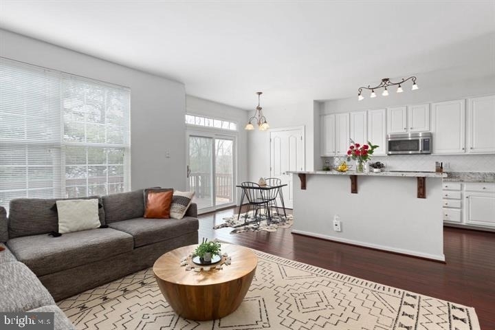 13340 Colchester Ferry Place - Photo 3