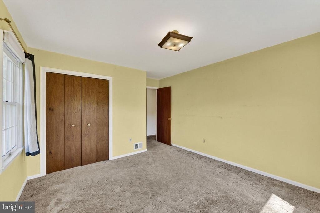 40297 Braddock Road - Photo 23