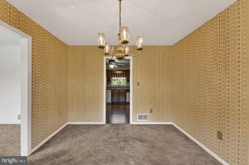 40297 Braddock Road - Photo 12