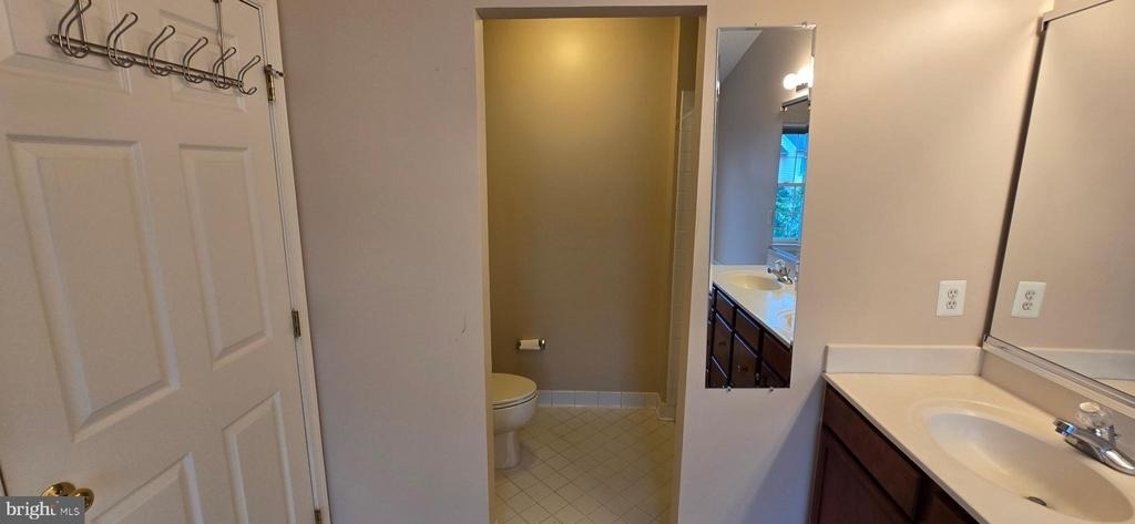 22614 Welborne Manor Square - Photo 32