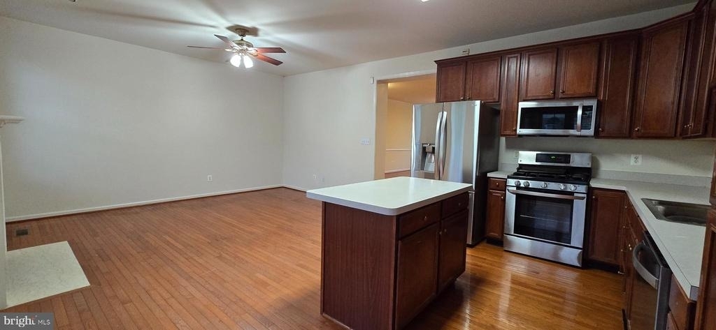 22614 Welborne Manor Square - Photo 4