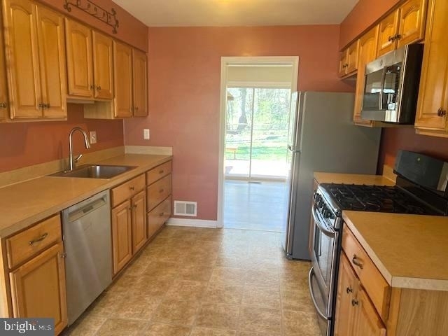 8523 Tysons Court - Photo 4
