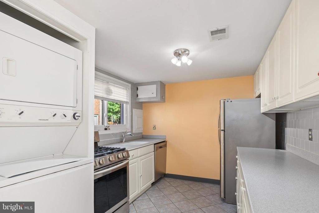 609 Jefferson Street - Photo 3
