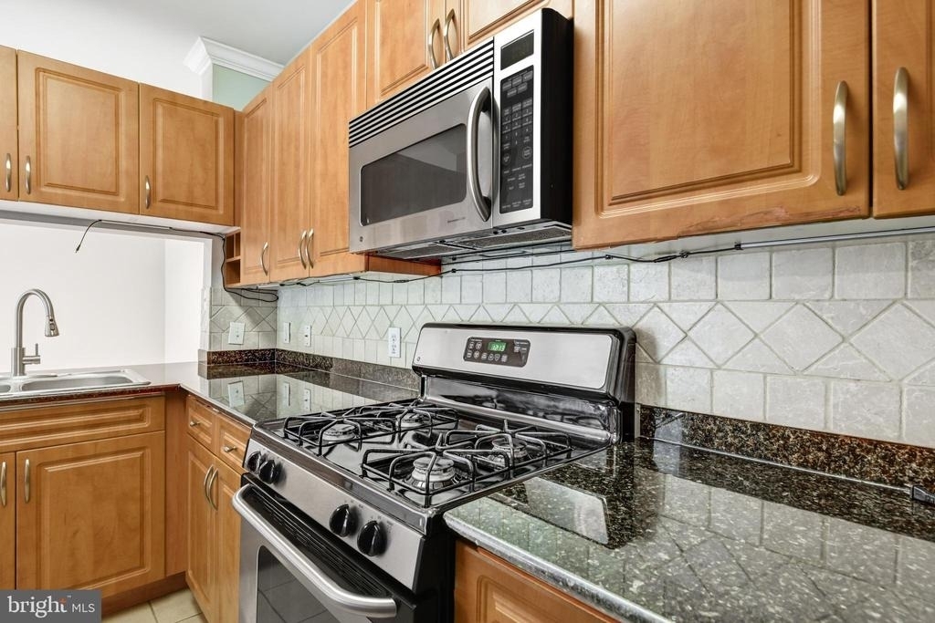12120 Garden Ridge Lane - Photo 16