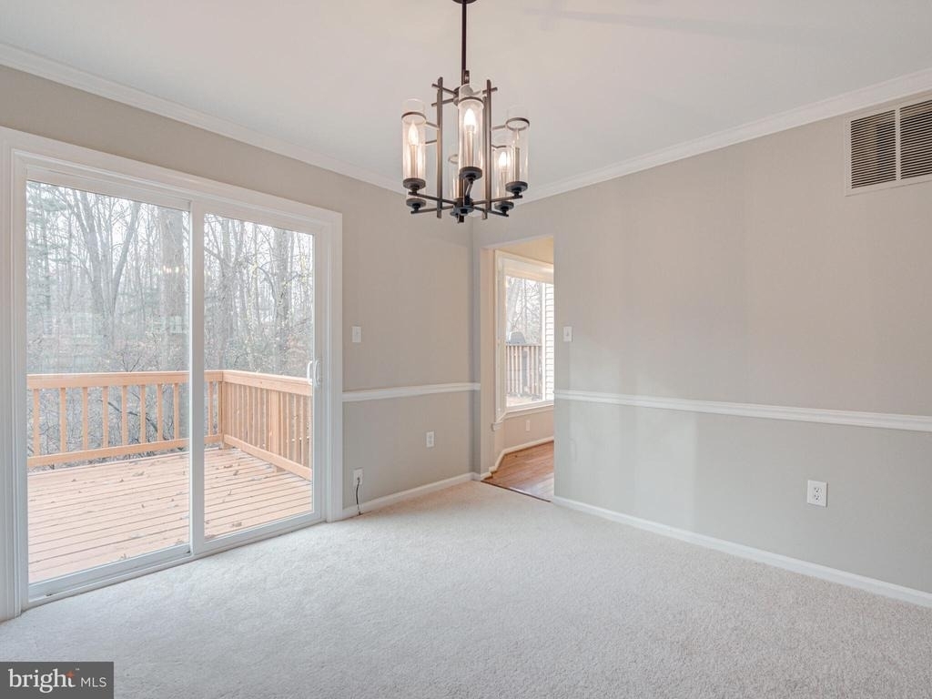 10332 Mockingbird Pond Court - Photo 12