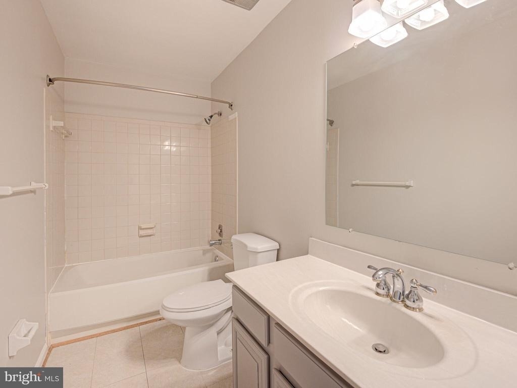 10332 Mockingbird Pond Court - Photo 26
