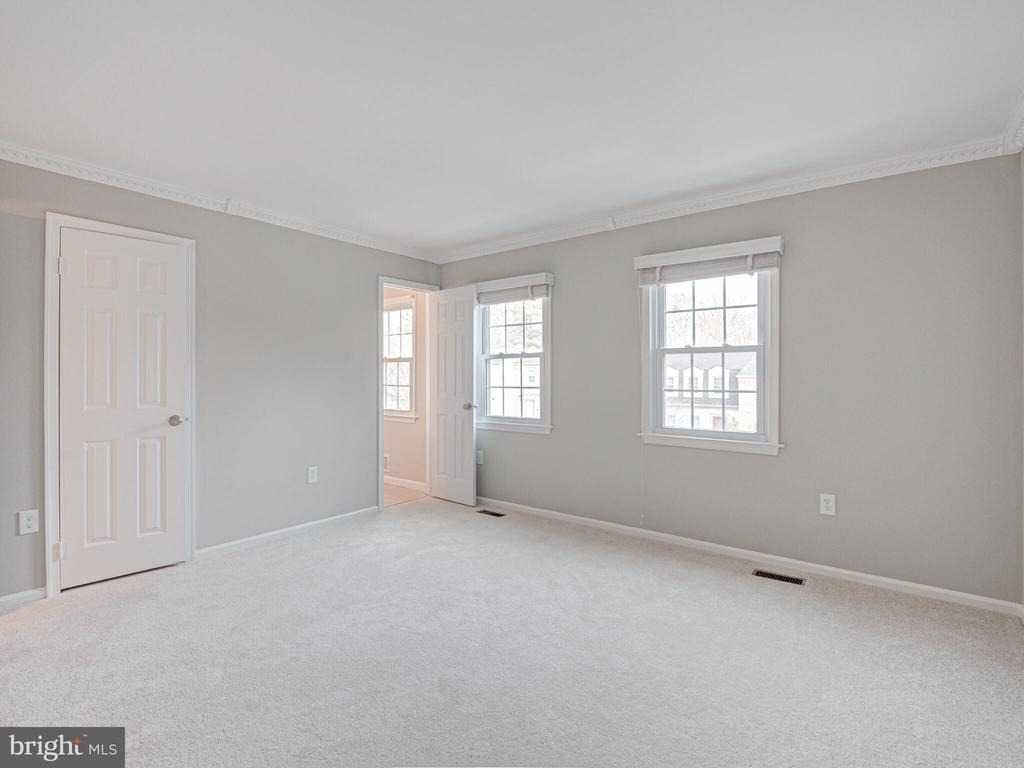 10332 Mockingbird Pond Court - Photo 17