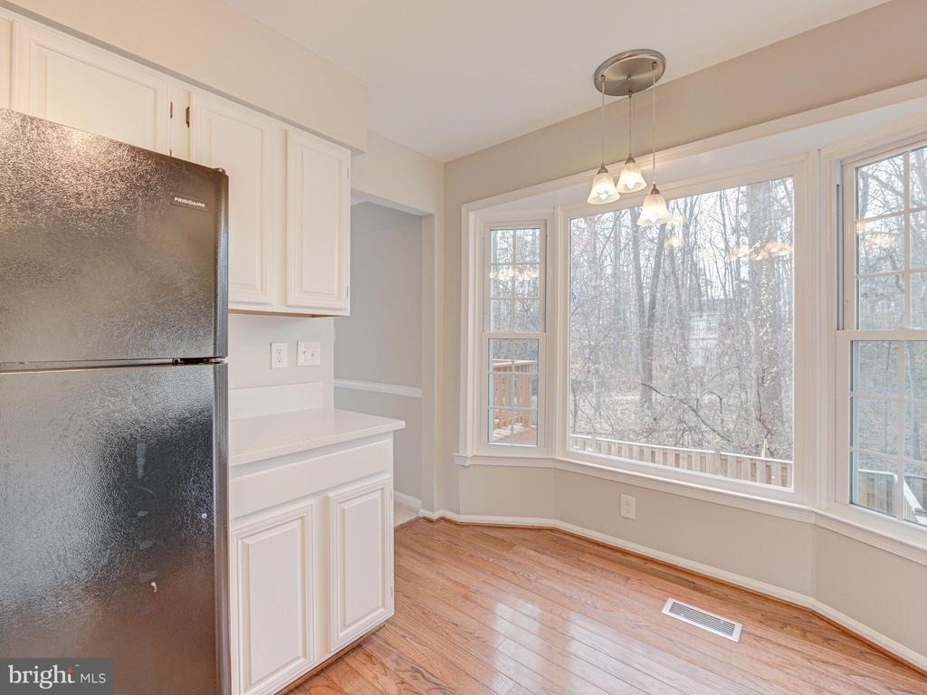 10332 Mockingbird Pond Court - Photo 11