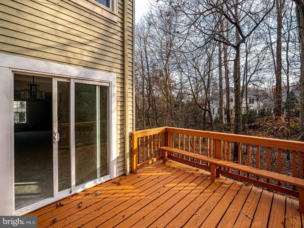 10332 Mockingbird Pond Court - Photo 13