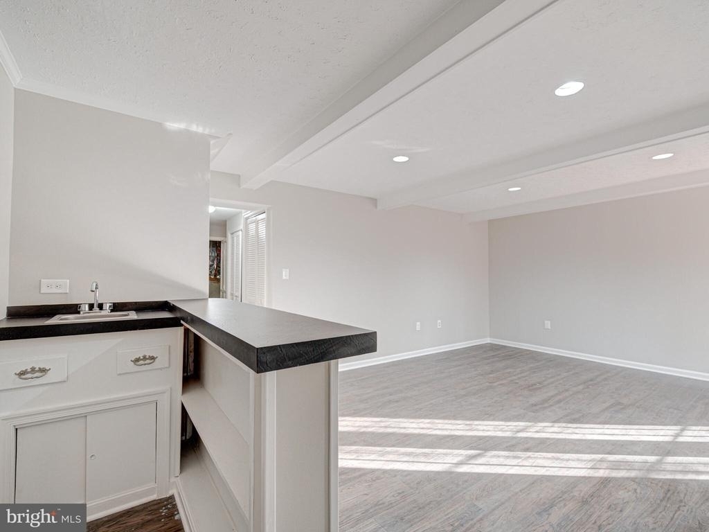 10332 Mockingbird Pond Court - Photo 32