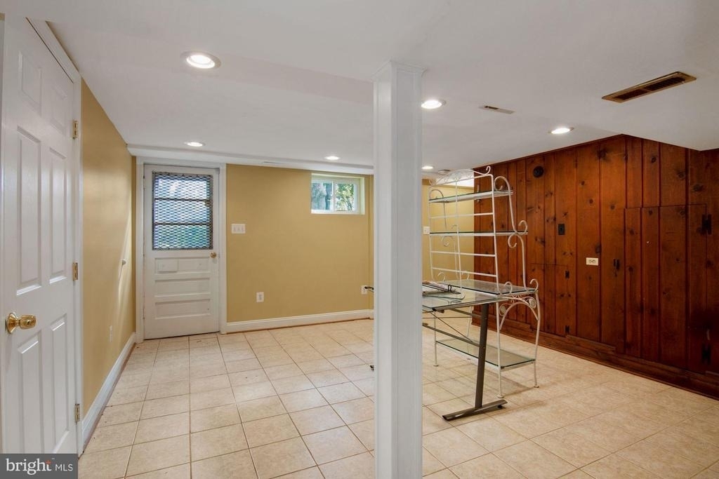 6807 Dean Drive - Photo 20