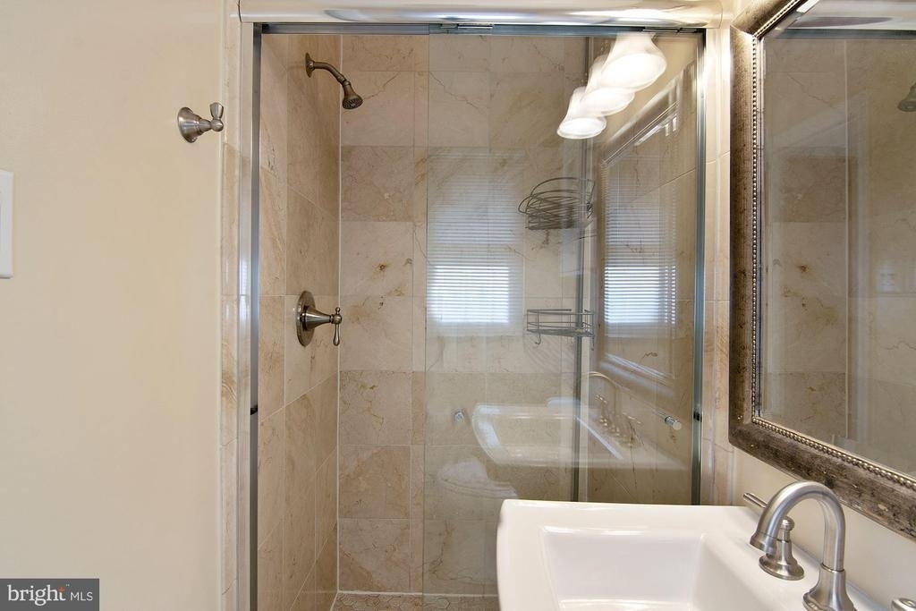6807 Dean Drive - Photo 18