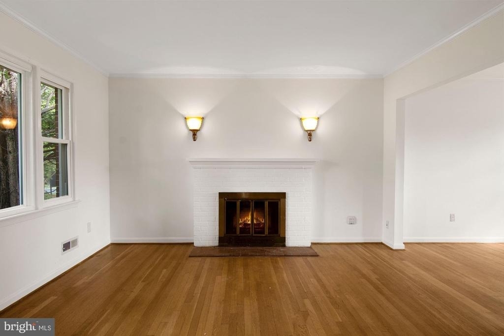 6807 Dean Drive - Photo 5