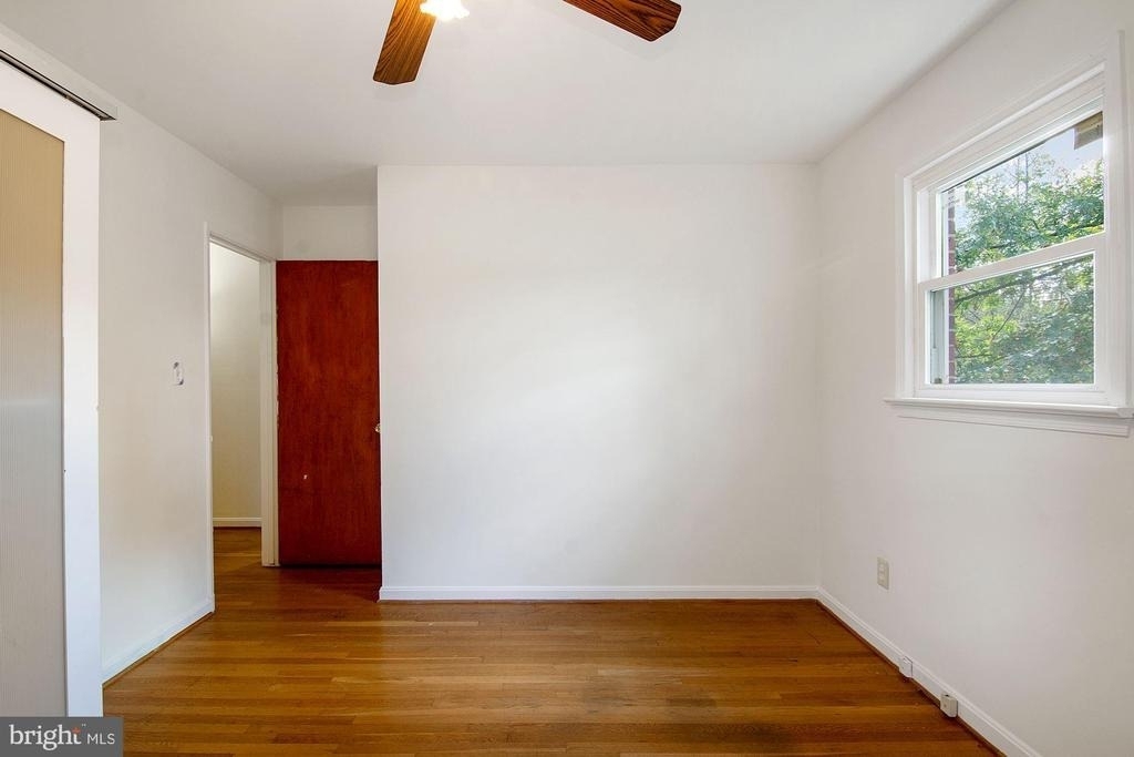 6807 Dean Drive - Photo 16