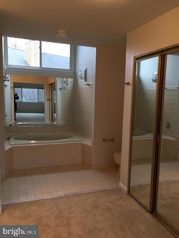 11242 Harbor Court - Photo 6