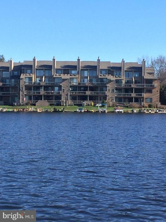 11242 Harbor Court - Photo 1
