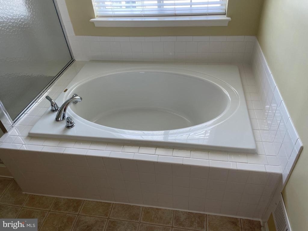 233 Morlyn Drive - Photo 14