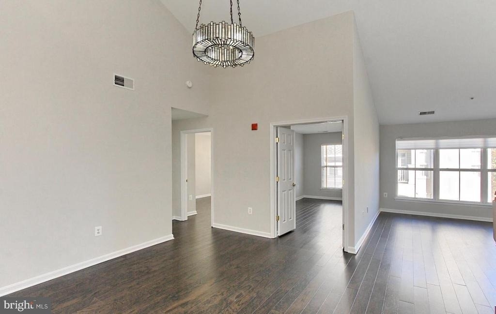 5108 Donovan Drive - Photo 6