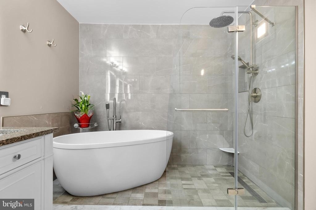 5108 Donovan Drive - Photo 29