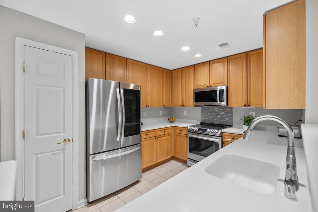 5108 Donovan Drive - Photo 16