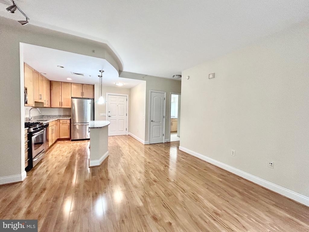 525 N Fayette Street - Photo 5