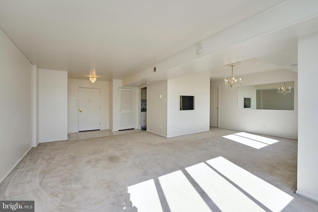 5340 Holmes Run Parkway - Photo 4