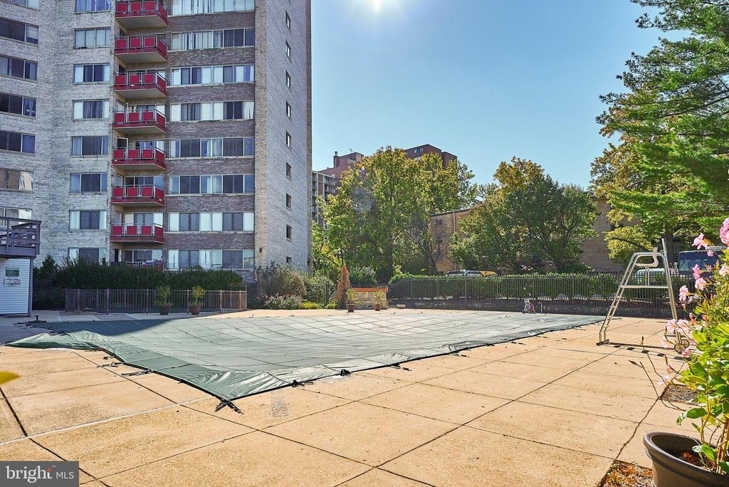 5340 Holmes Run Parkway - Photo 23