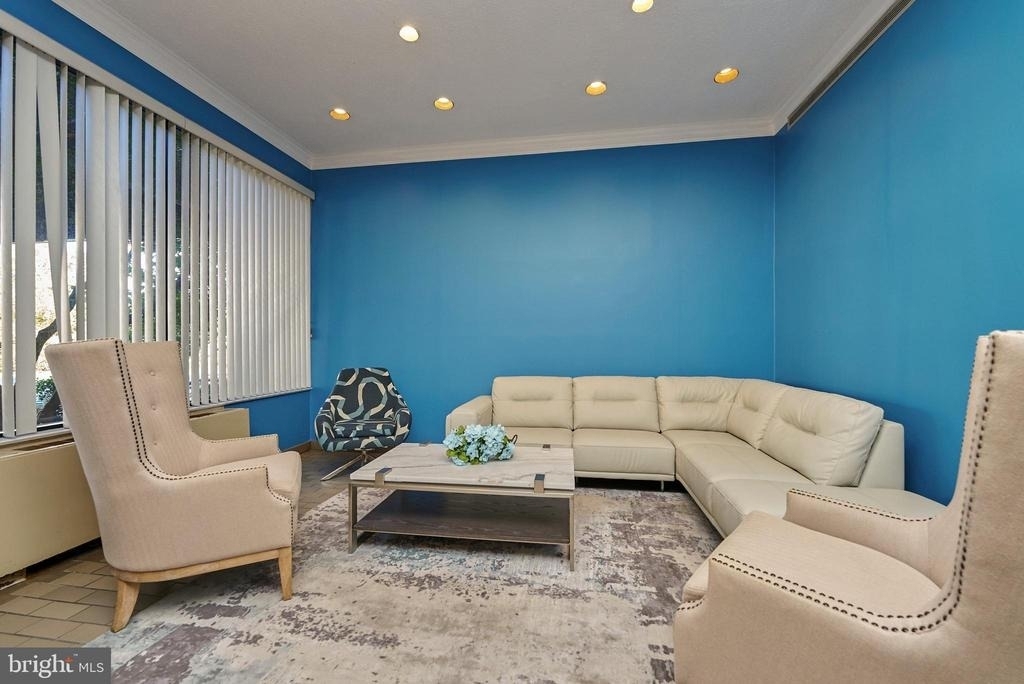 5340 Holmes Run Parkway - Photo 21