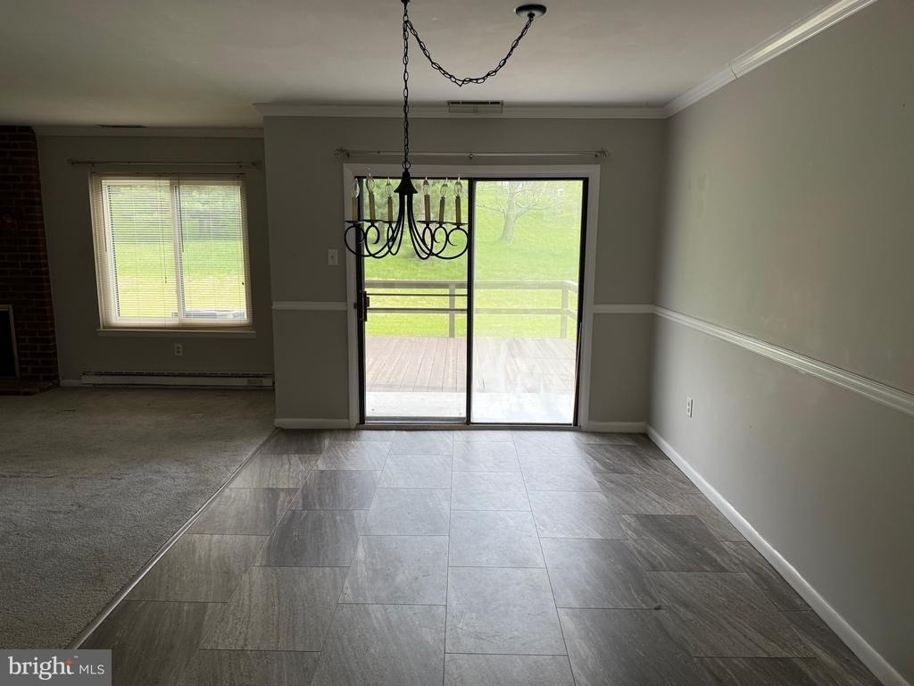 204 Village Road - Photo 4