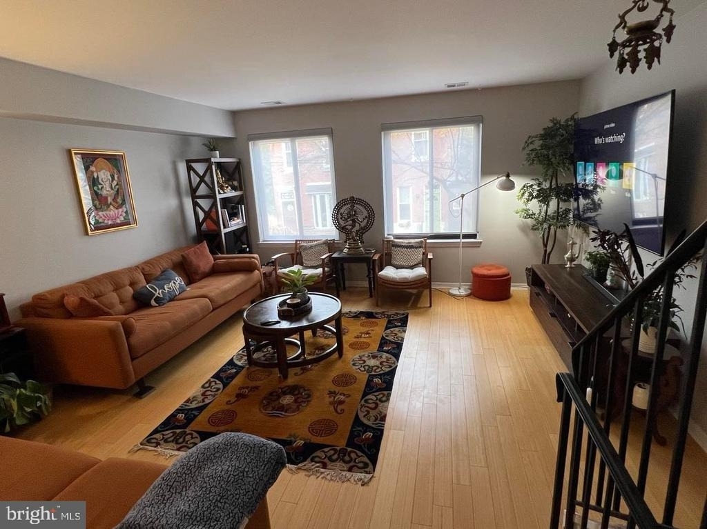2610 Parrish Street - Photo 3