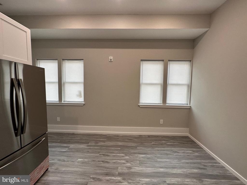 1225 W Dauphin Street - Photo 10