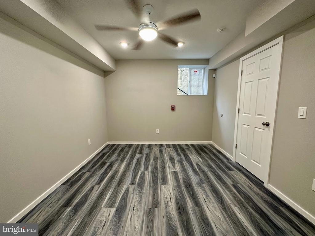 1225 W Dauphin Street - Photo 27