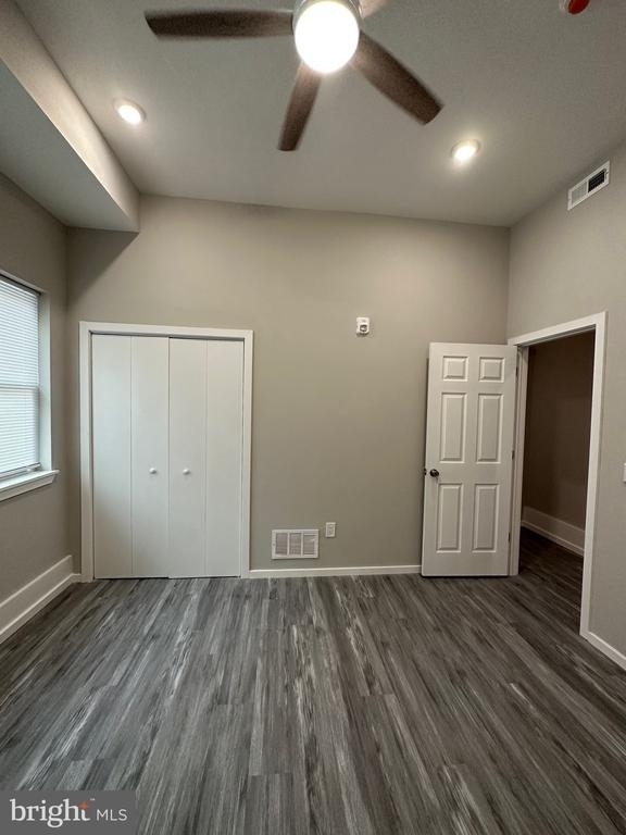 1225 W Dauphin Street - Photo 6