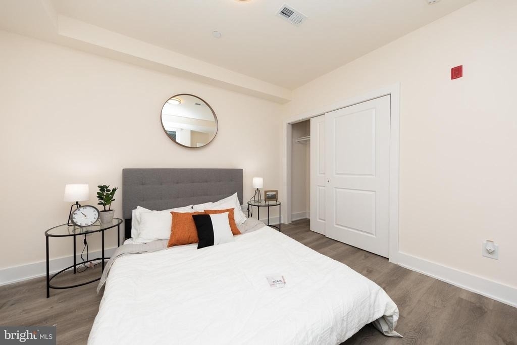 962 N 8th Street - Photo 6