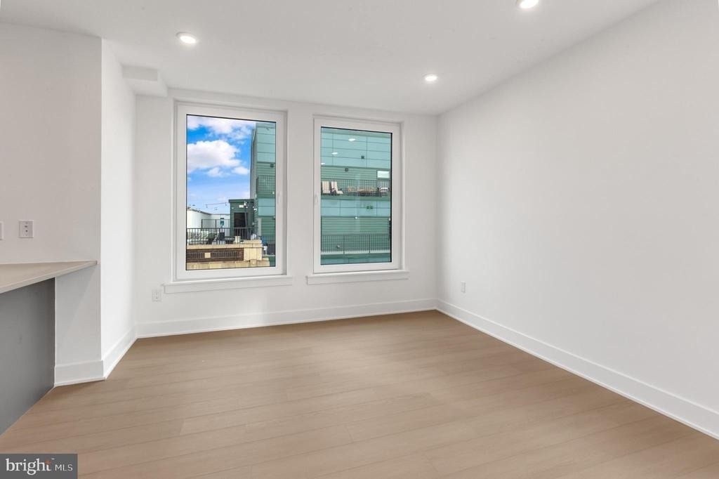 2000 Dreer Street - Photo 7