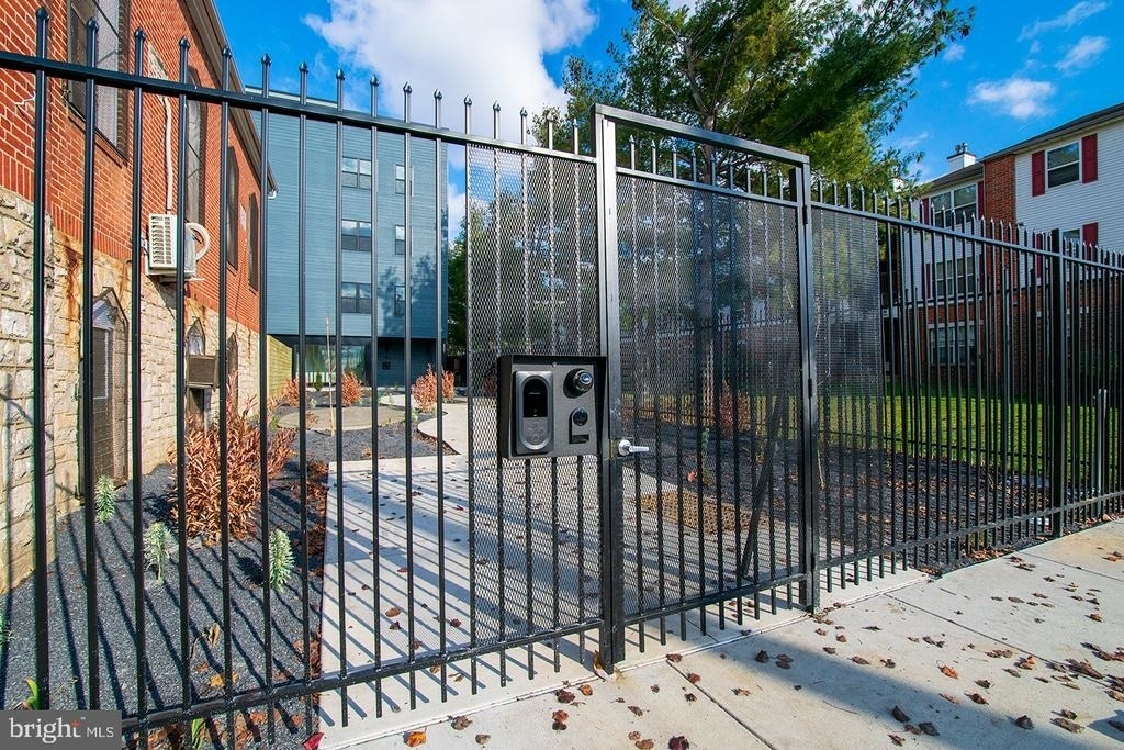 1330 S Patton Street - Photo 14