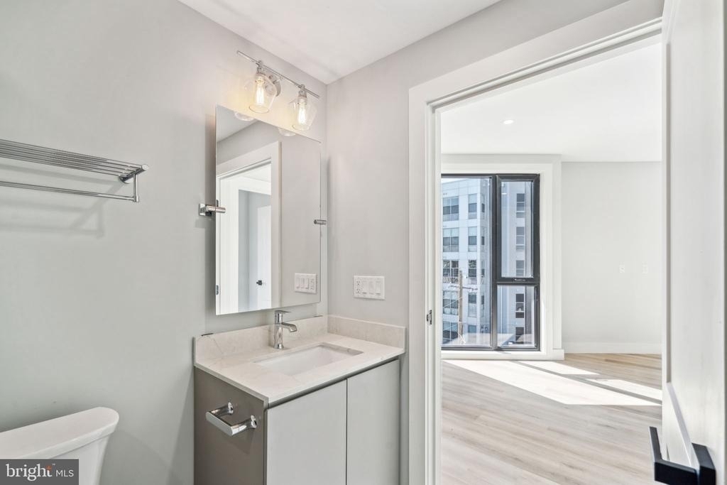 3748-9 Lancaster Avenue - Photo 20