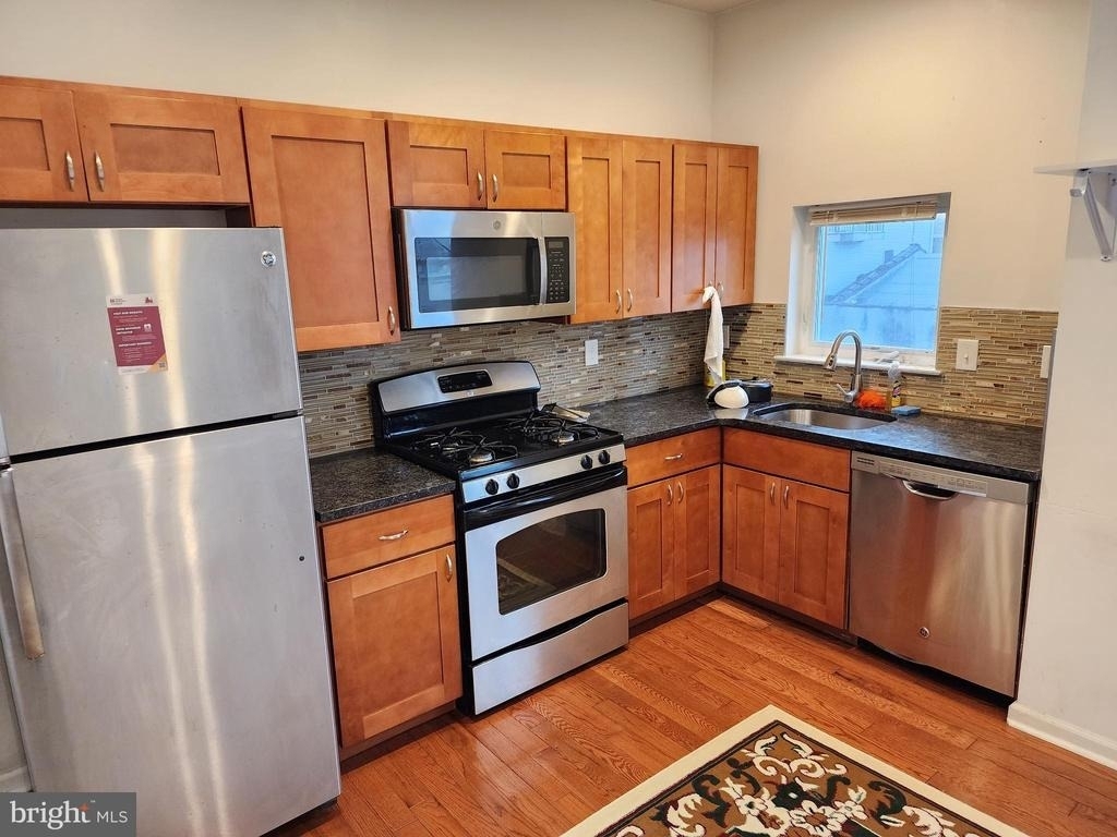 1822 W Norris Street - Photo 4