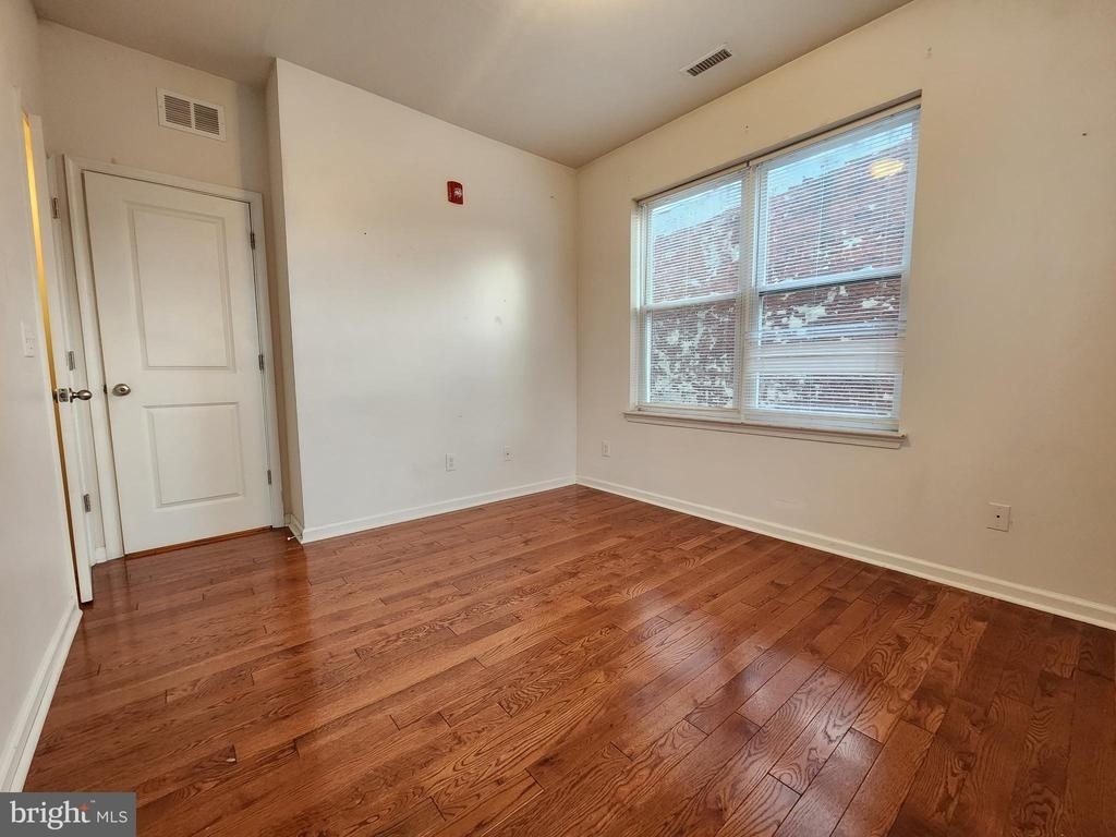 1822 W Norris Street - Photo 6