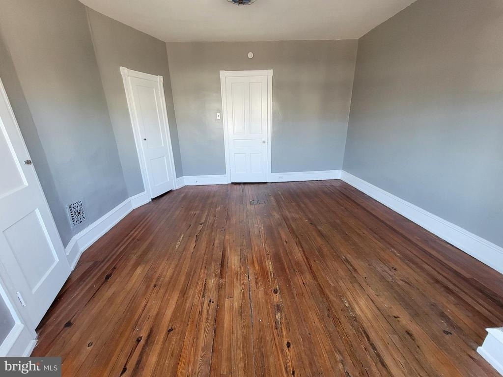 4554 N Smedley Street - Photo 17
