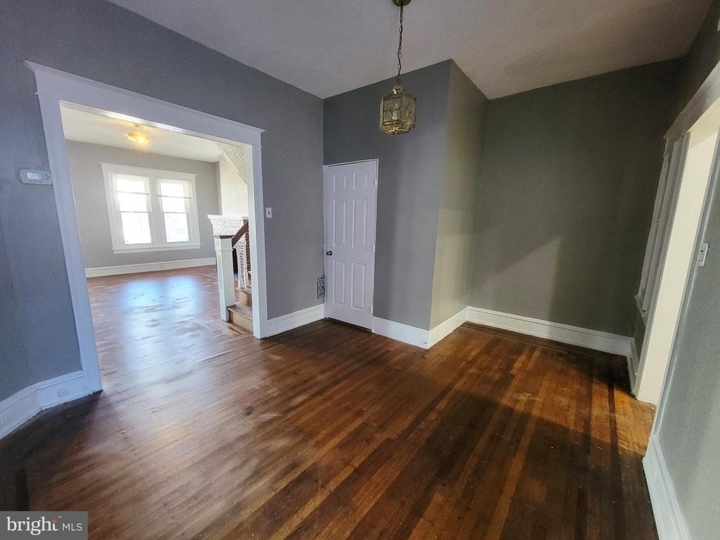 4554 N Smedley Street - Photo 10