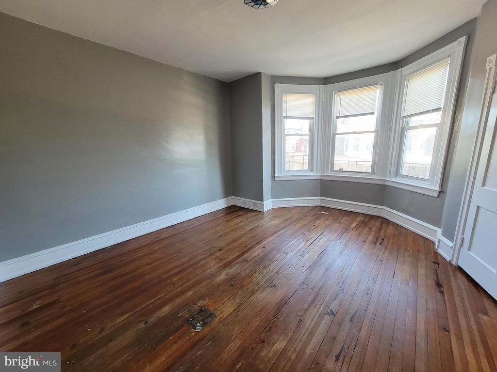 4554 N Smedley Street - Photo 16
