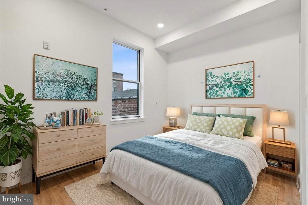 1704 Frankford Avenue - Photo 6