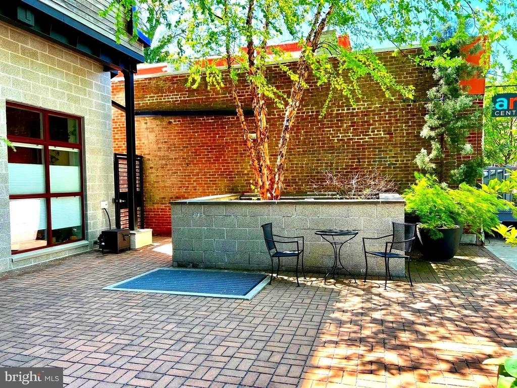 520 Carpenter Lane - Photo 1
