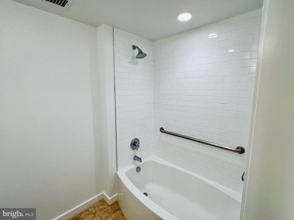 520 Carpenter Lane - Photo 14