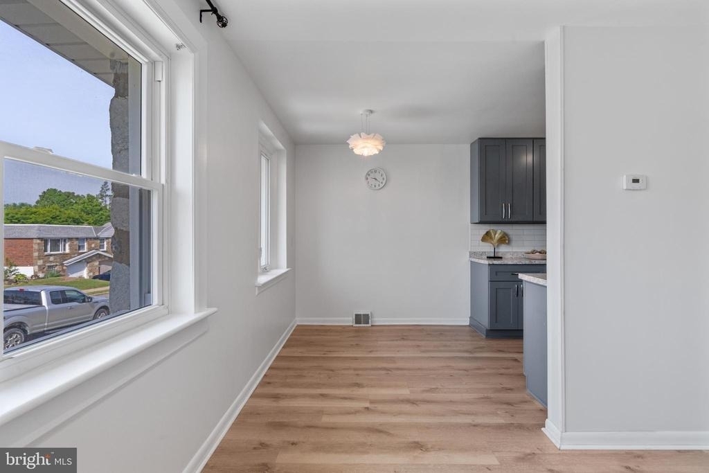 615 Sherrie Road - Photo 3