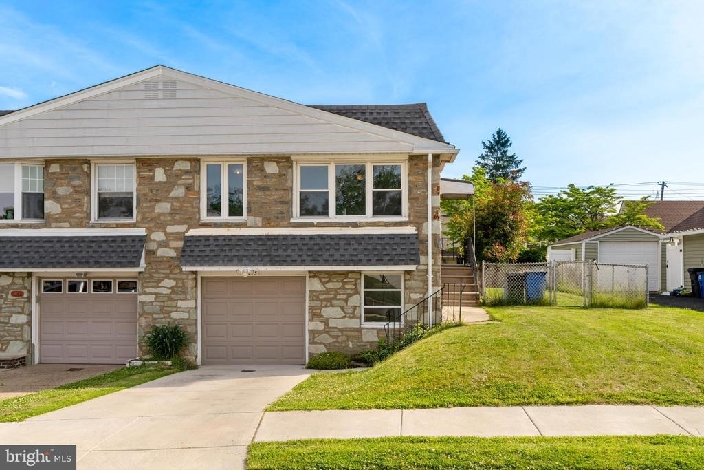 615 Sherrie Road - Photo 0