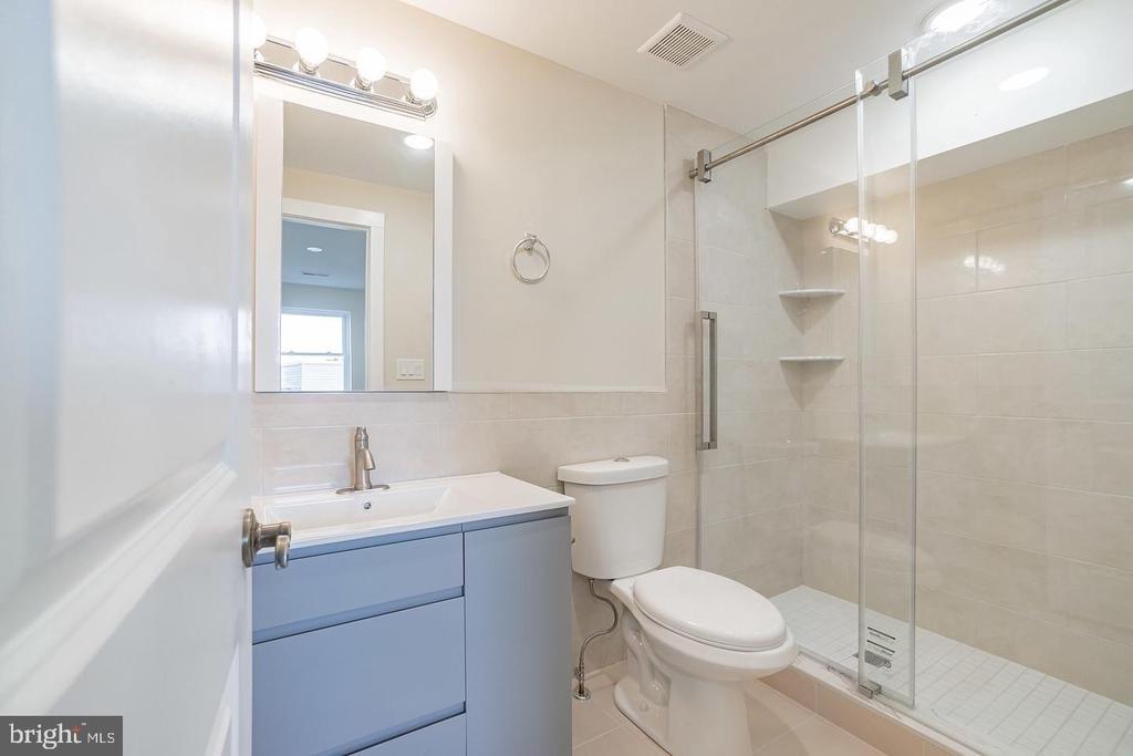5047 Baltimore Avenue - Photo 8