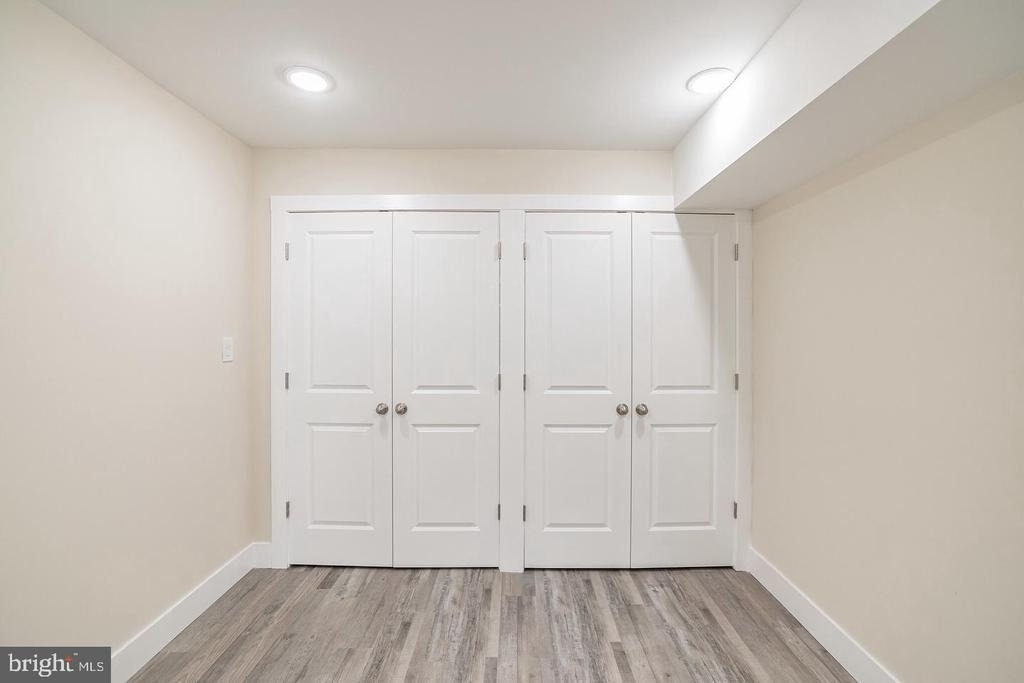 5047 Baltimore Avenue - Photo 2
