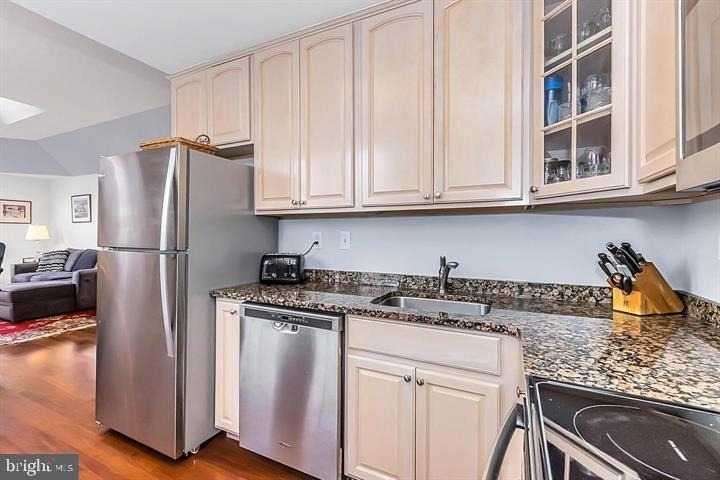 104 Woodside Road - Photo 9
